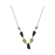 Collar Boreal de lava volcánica y olivina